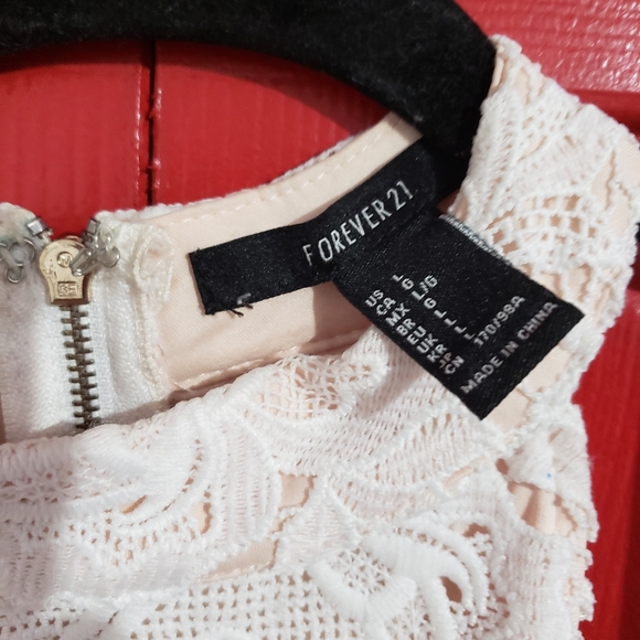 Forever 21 dress - Picture 4 of 4